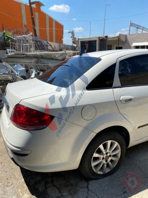 fiat linea 2015 sağ arka çamurluk kesme