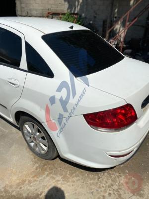 fiat linea 2015 sol arka çamurluk