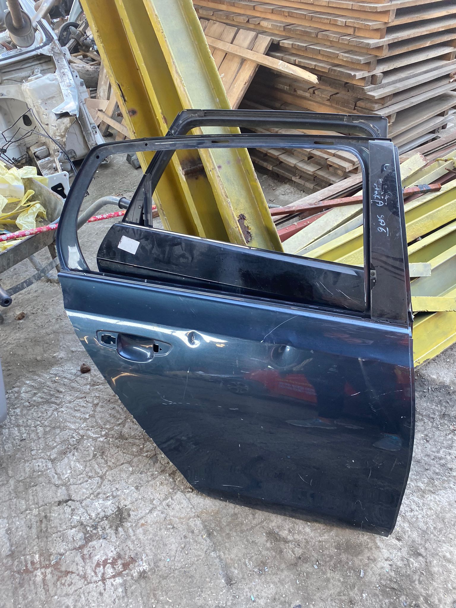 hyundai ix35 sağ arka kapı