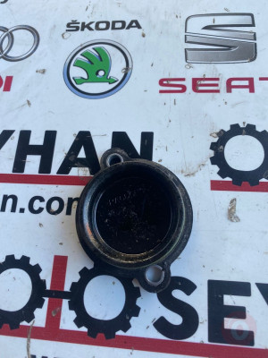 04E104111A volkswagen audi seat skoda 1.4 tsi eksantrik mili yan kapağı