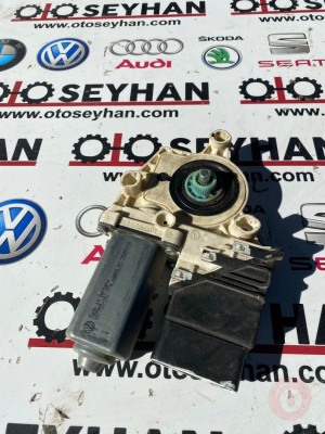 1K0959704P 05074687 volkswagen jetta golf leon sağ arka kapı cam motoru