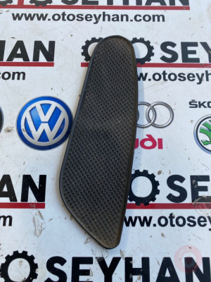 1K4868145 volkswagen jetta 2008 sol arka kapı kartonu eşya gözü tabanı