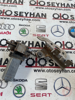 8K0881389 volkswagen passat B8 sol ön koltuk ayar motoru