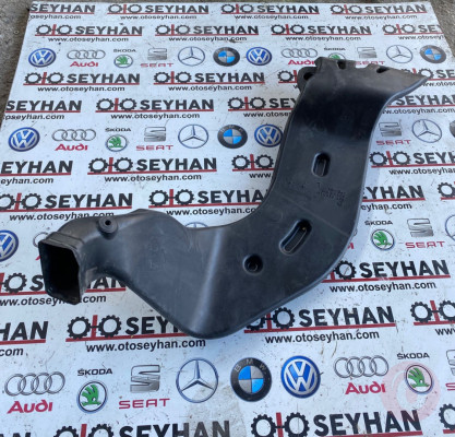 5Q0819805 audi A3 sportback 2012 sol arka ayak havalandırma kanalı