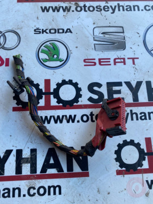 7M3972726 volkswagen audi seat skoda 2015 tesisat fiş soketi