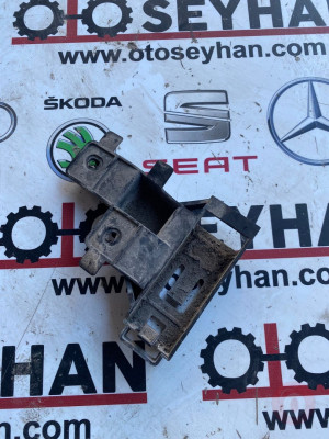 8V0907525 audi A3 2015 arka tampon iç anahtarsız giriş anteni tutucu