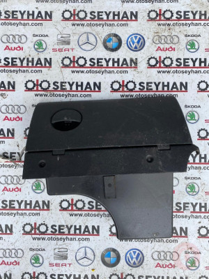 09114403 opel corsa C torpido kapağı gözü komple