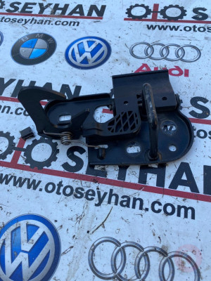 1T0823480A volkswagen caddy kaput kilidi üst mandalı