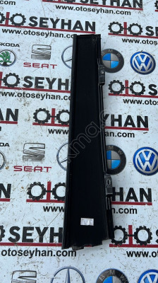 3C0839902 volkswagen passat b7 sağ arka kapı direk sacı