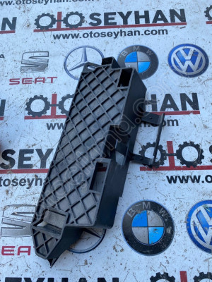 5H1906131A volkswagen golf 8 klima beyni tutucu braketi yuvası