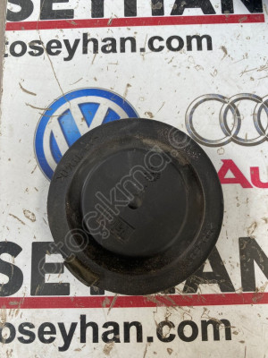 89045709 peugeot 208 207 C4 C5 ford renault ön far kapağı