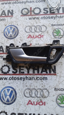 8K0837019 Audi A4 2014 ön sol kapı iç açma kolu led aydınlatmalı