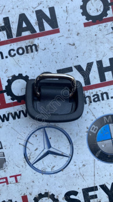 8V0863503B vw tiguan bagaj bağlama gözü