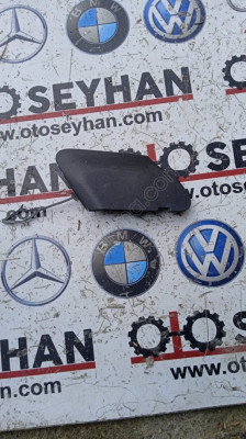 Opel Corsa d 2014 ön tampon çeki kapağı