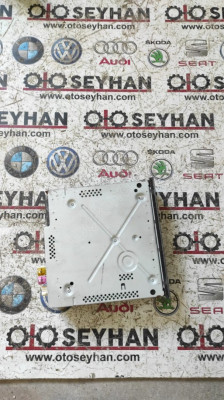 3Q0035819B Passat b8 Cd changer radyo kontrol ünitesi