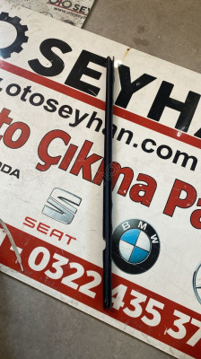 opel corsa d sağ arka kapı iç sıyırıcı fitil