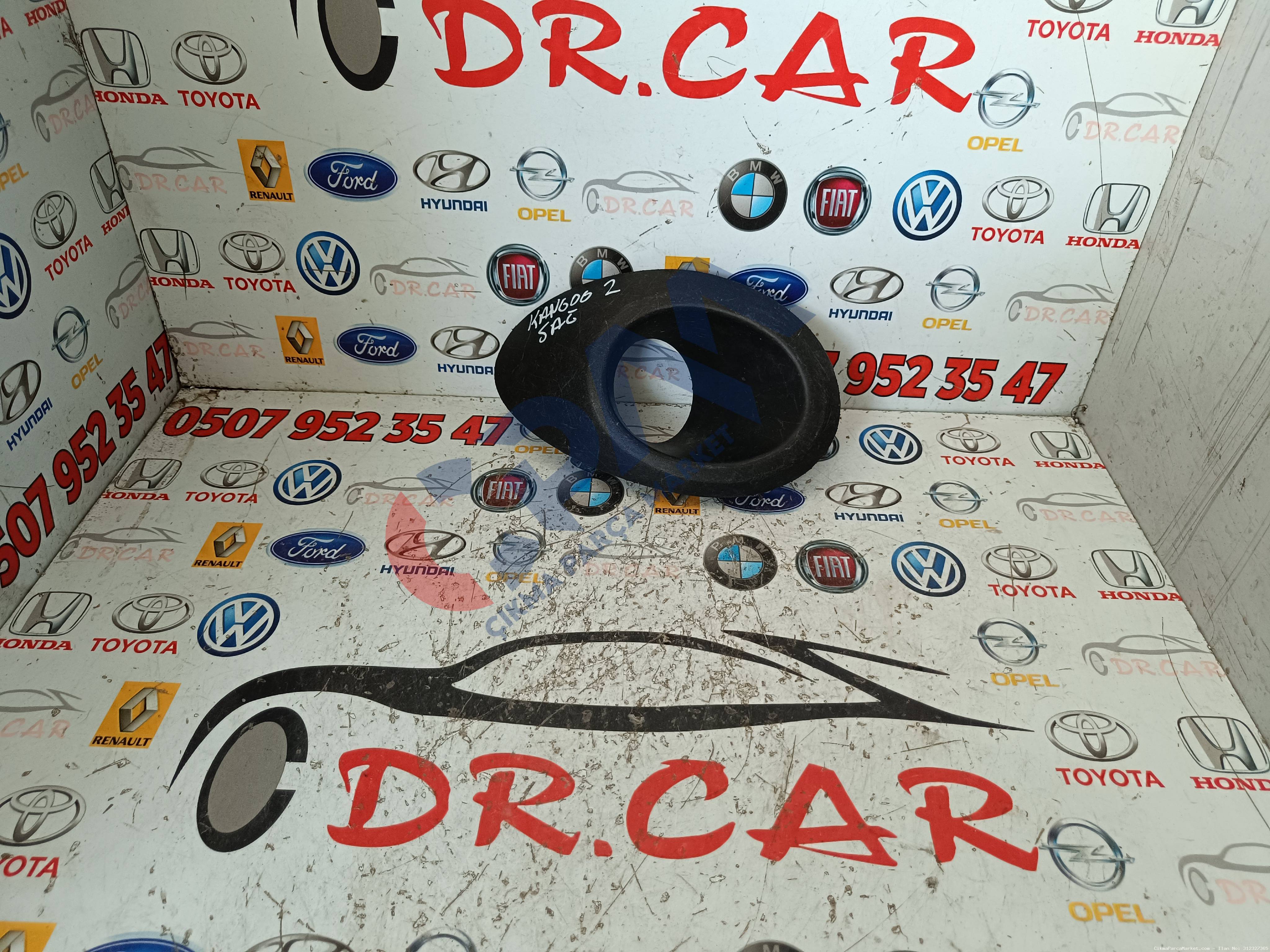 Renault Kangoo 2 Sağ Sis Farı Çerçevesi 623844877R